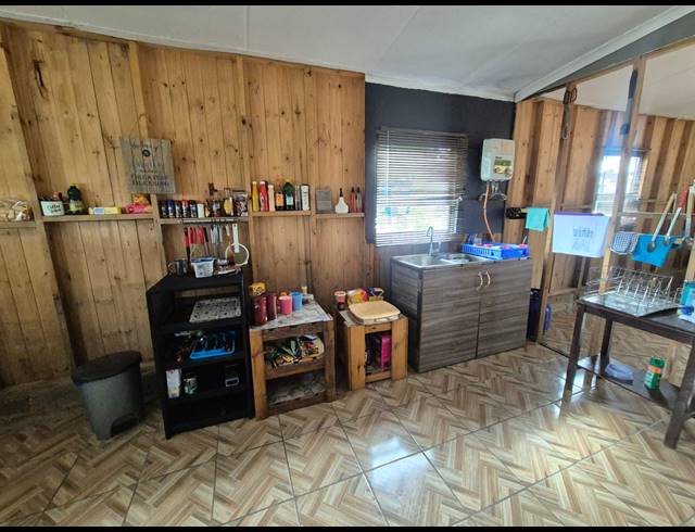 600M² SMALLHOLDING FOR SALE IN BOSCHDRAAI